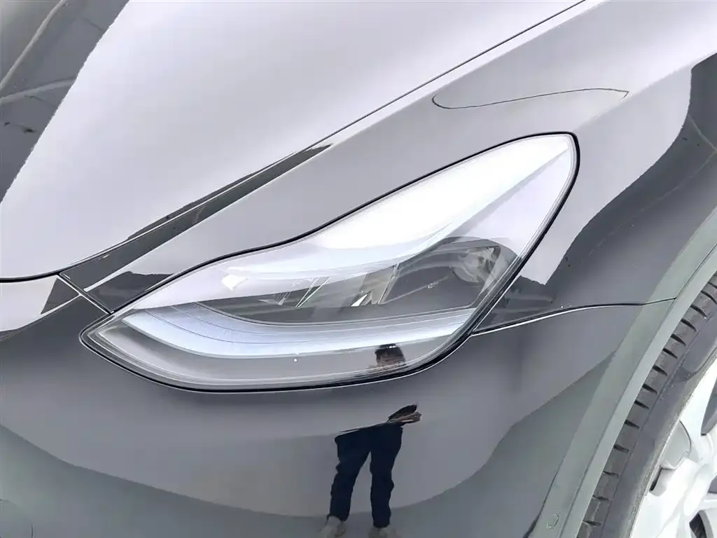 Tesla Model Y 2023 из CN, фото 10