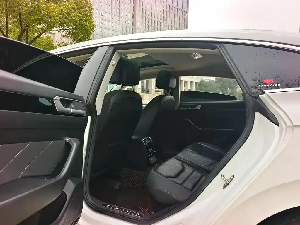 Volkswagen CC 2021 из CN, фото 3