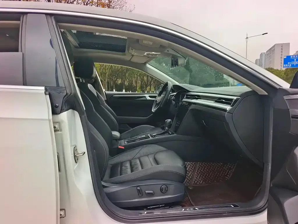 Volkswagen CC 2021 из CN, фото 4