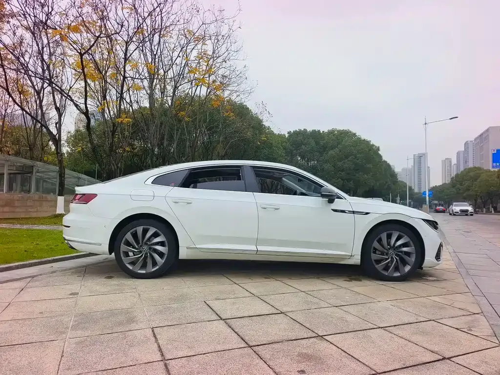 Volkswagen CC 2021 из CN, фото 8