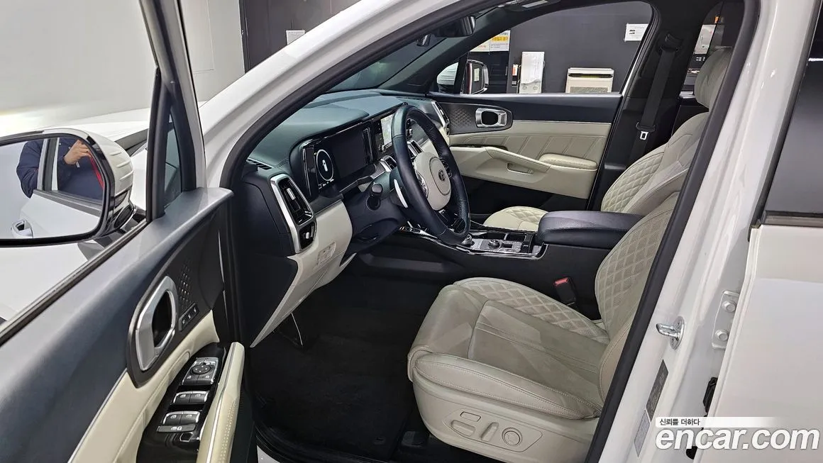 Kia Sorento — фото 8