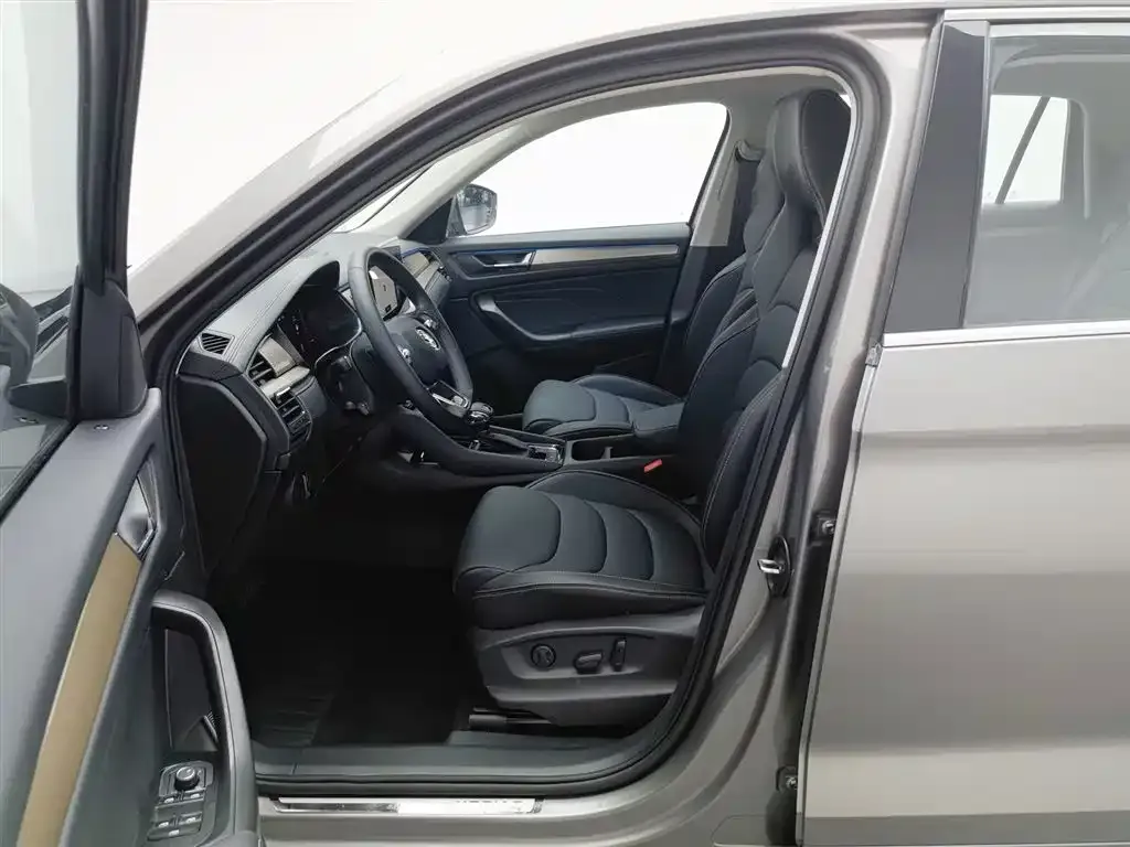 Skoda Kodiaq 2023 из CN, фото 5