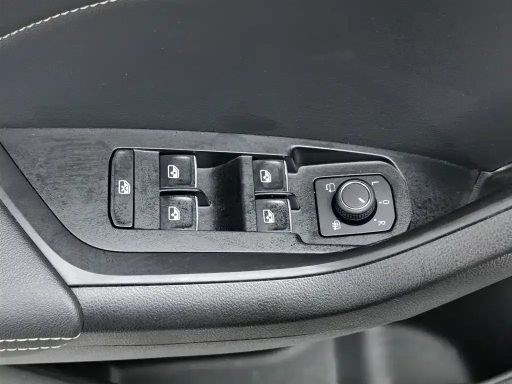 Skoda Kodiaq 2023 из CN, фото 9