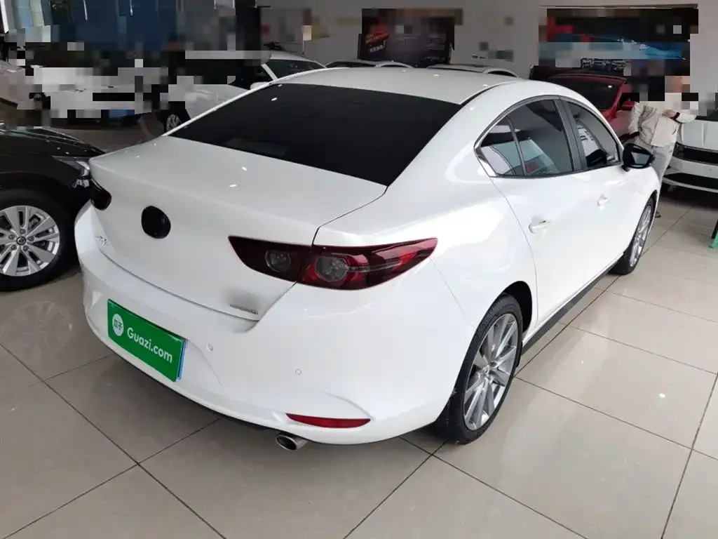 Mazda 3 Axela 2023 из CN, фото 7