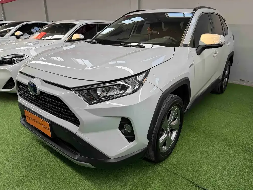 Toyota RAV4 2021 из CN, фото 1