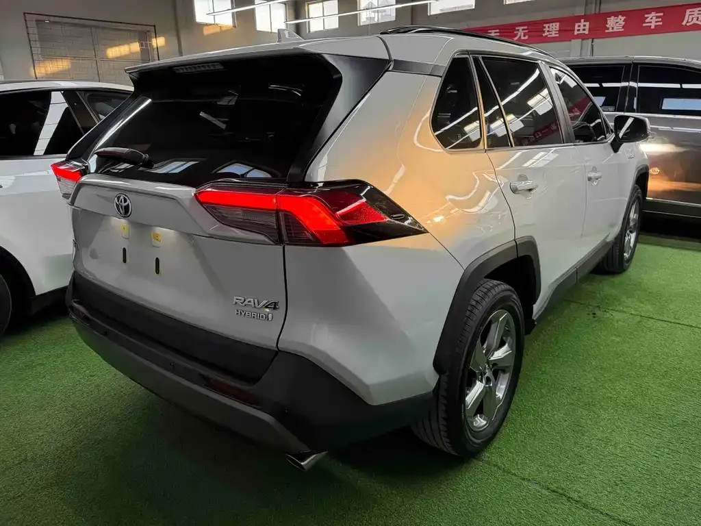 Toyota RAV4 2021 из CN, фото 5