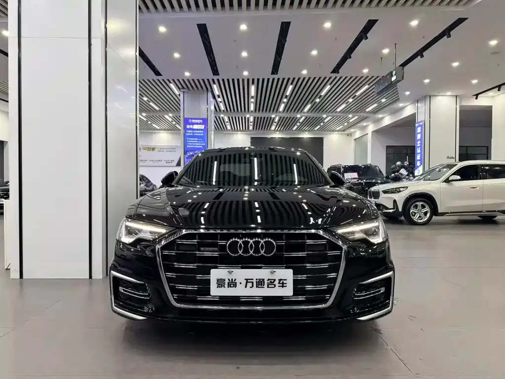Audi A6L 2023 из CN, фото 3