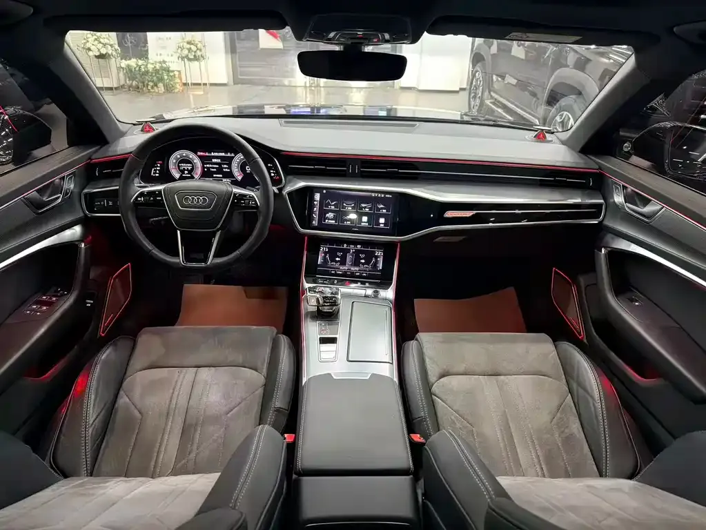 Audi A6L 2023 из CN, фото 8