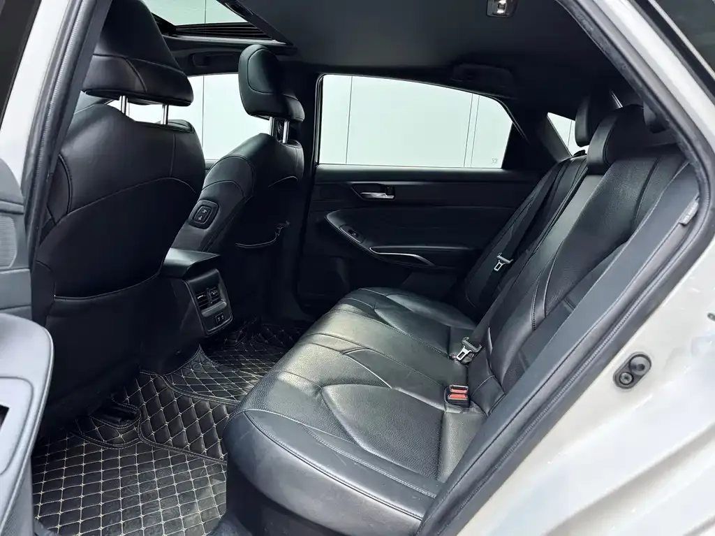 Toyota Avalon 2022 из CN, фото 8