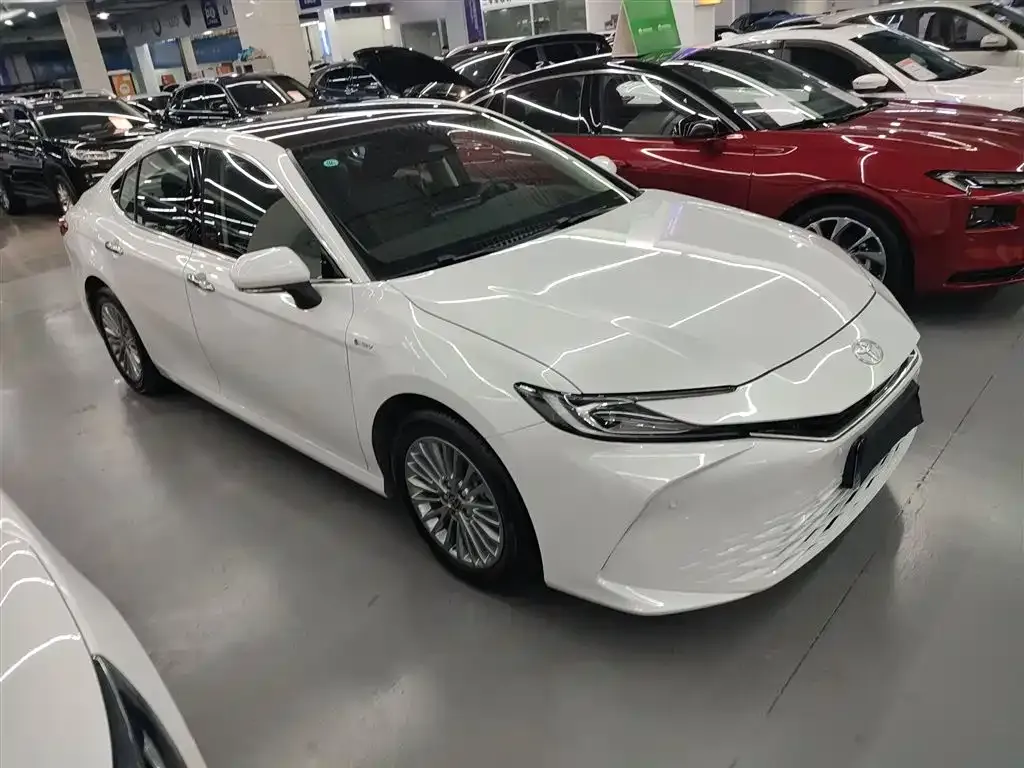 Toyota Camry 2025 из CN, фото 4