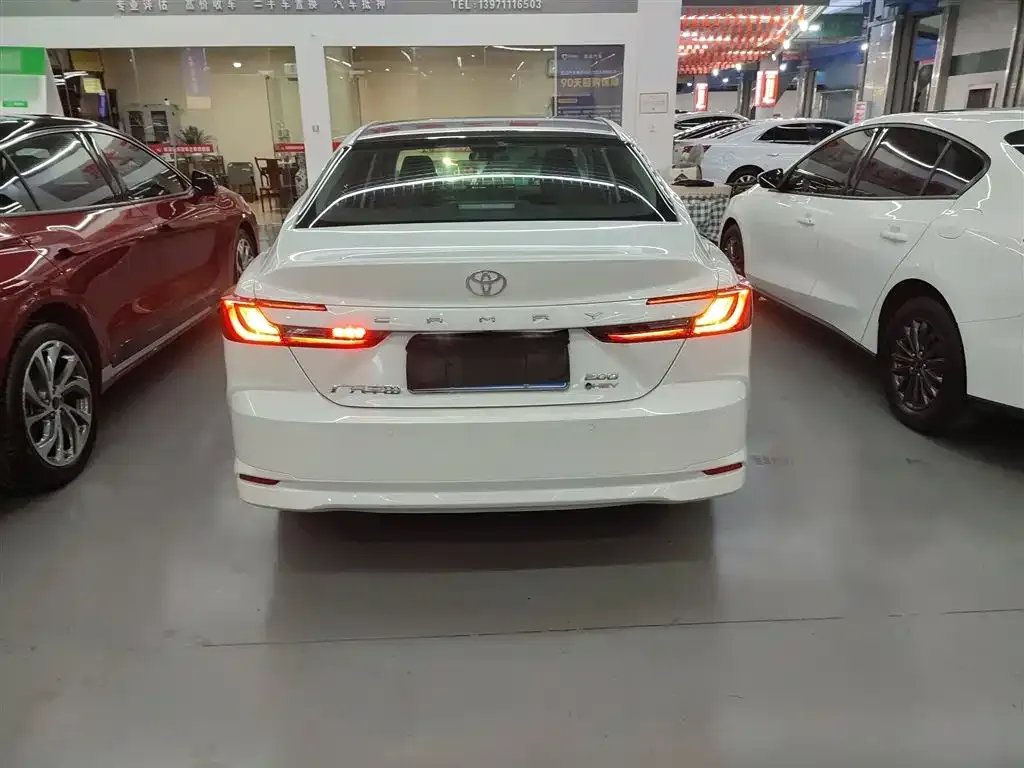 Toyota Camry 2025 из CN, фото 5