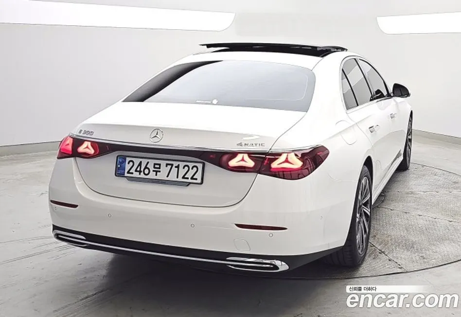 Mercedes-Benz E-Class 2024 из KR, фото 2