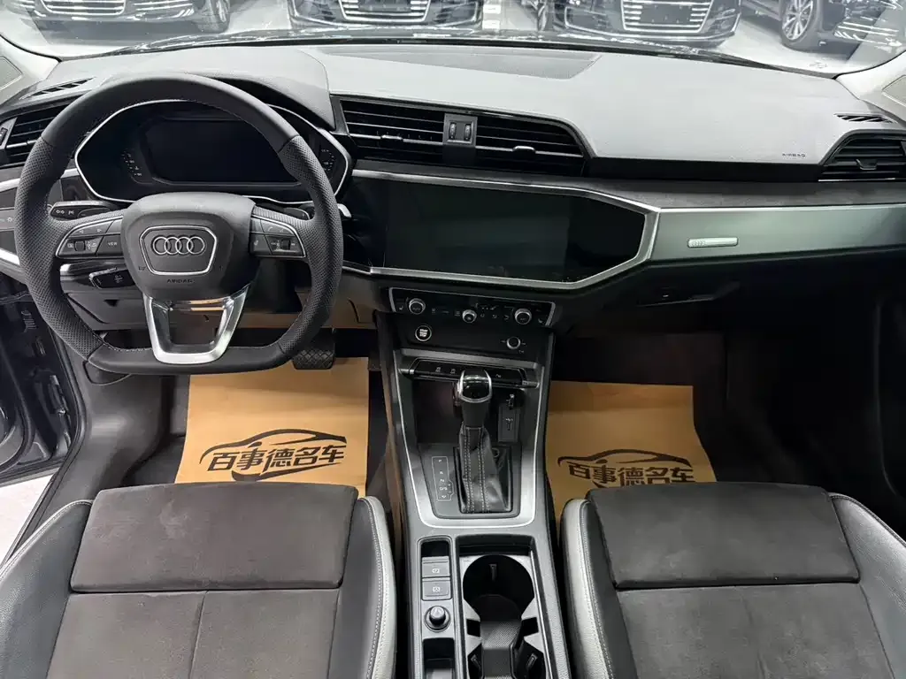 Audi Q3 2021 из CN, фото 9