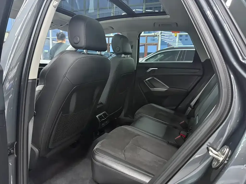 Audi Q3 2021 из CN, фото 5