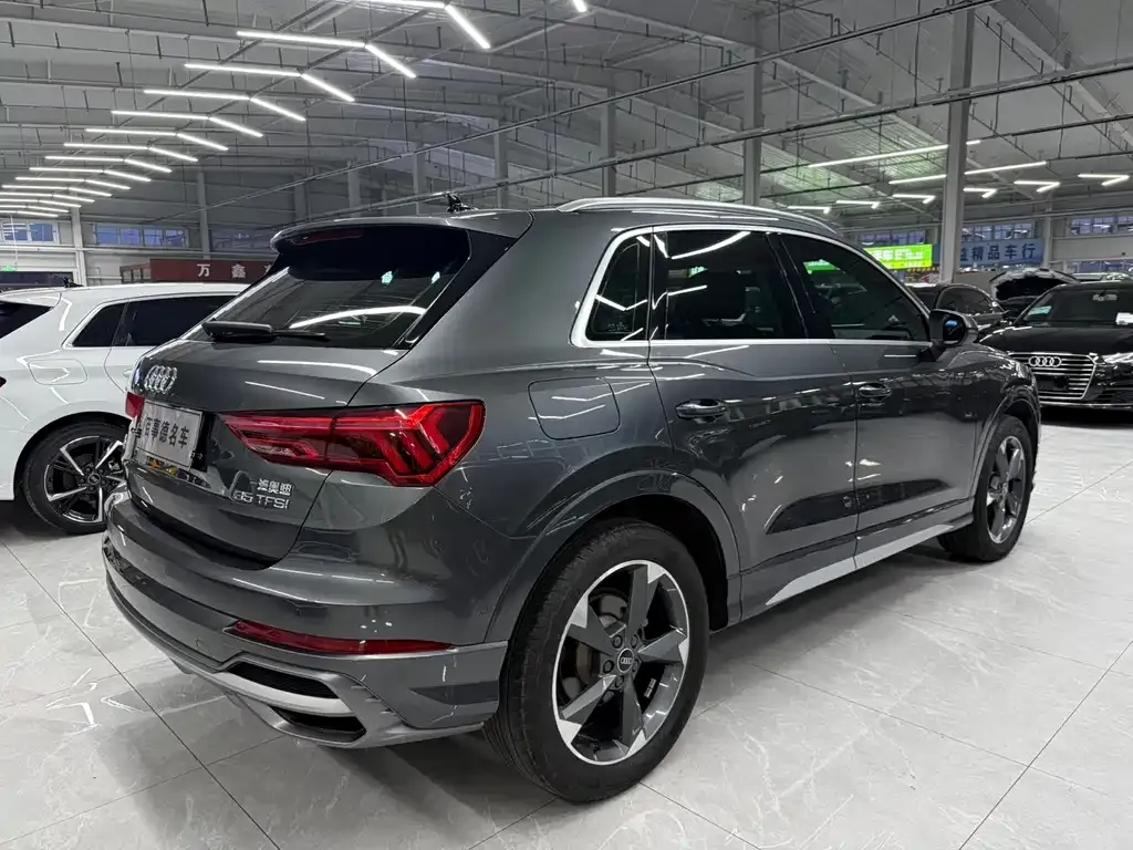Audi Q3 2021 из CN, фото 8