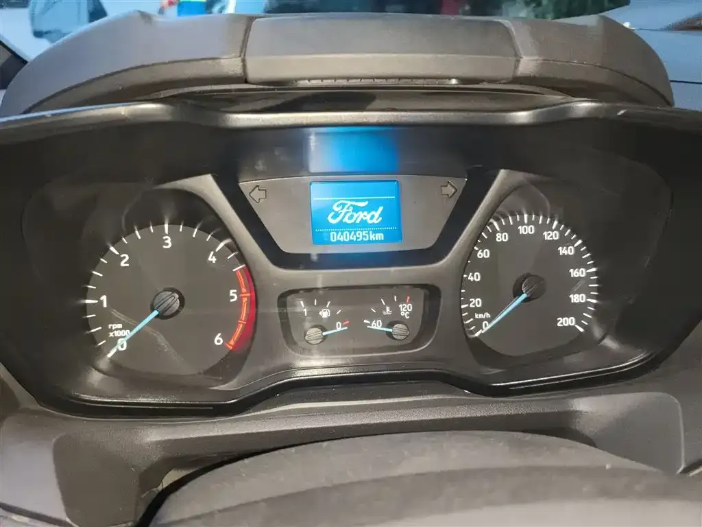 Ford Transit 2023 из CN, фото 5