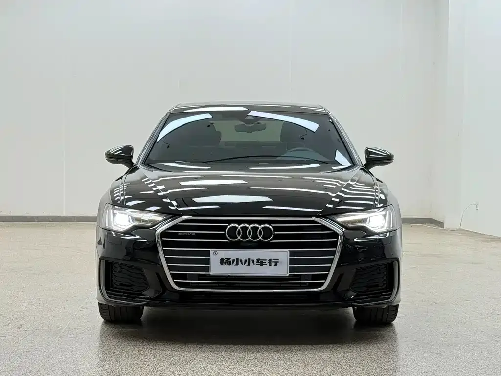 Audi A6L 2022 из CN, фото 1