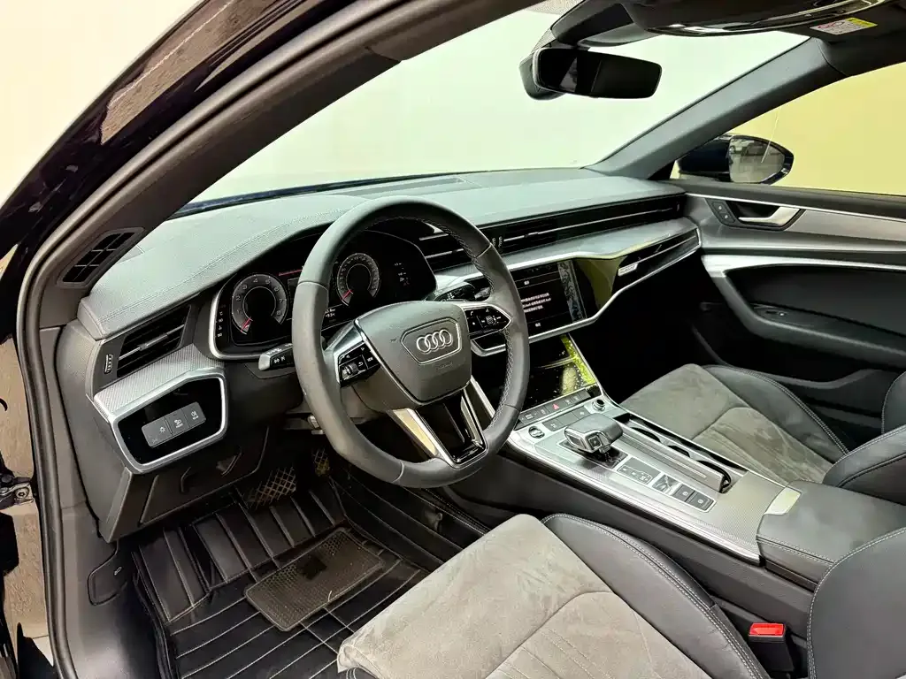 Audi A6L 2022 из CN, фото 4