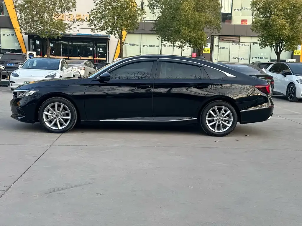 Honda Accord 2022 из CN, фото 7