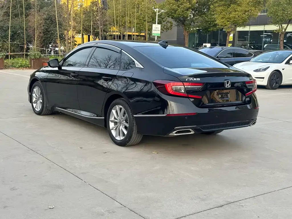 Honda Accord 2022 из CN, фото 5