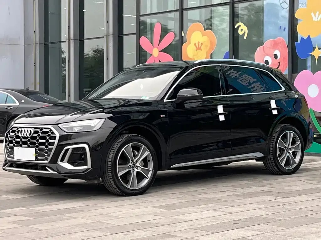 Audi Q5L 2021 из CN, фото 1