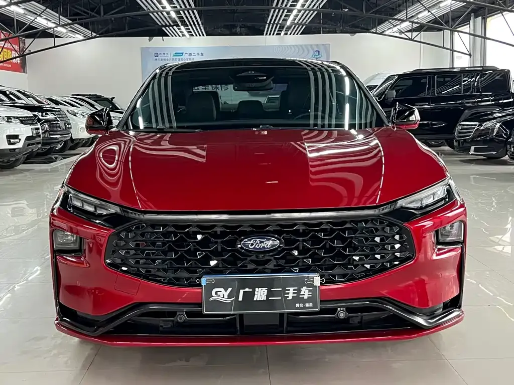 Ford Mondeo 2022 из CN, фото 2