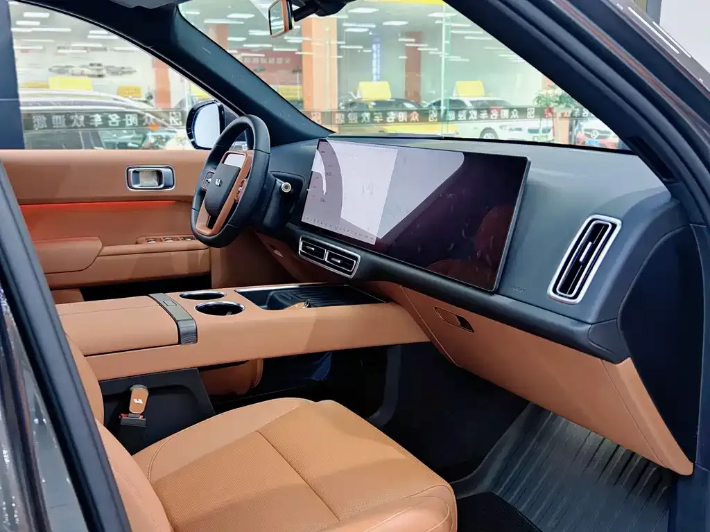 Li Auto L8 2024 из CN, фото 7