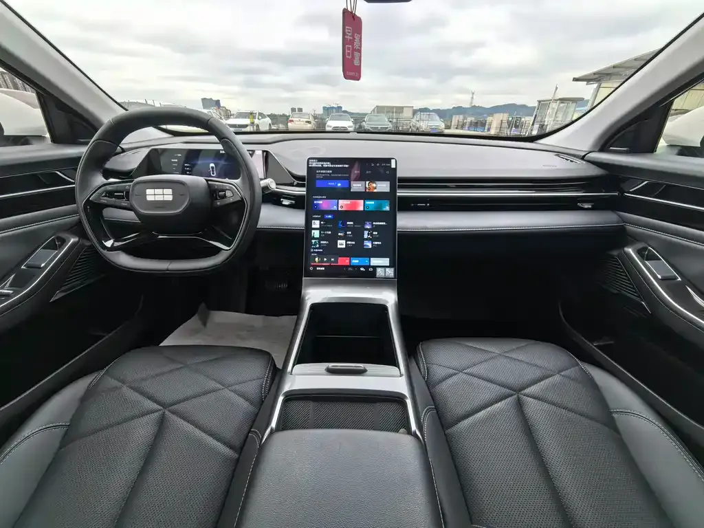 Geely Galaxy L6 2024 из CN, фото 5