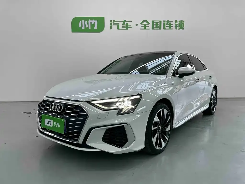 Audi A3 2022 из CN, фото 1
