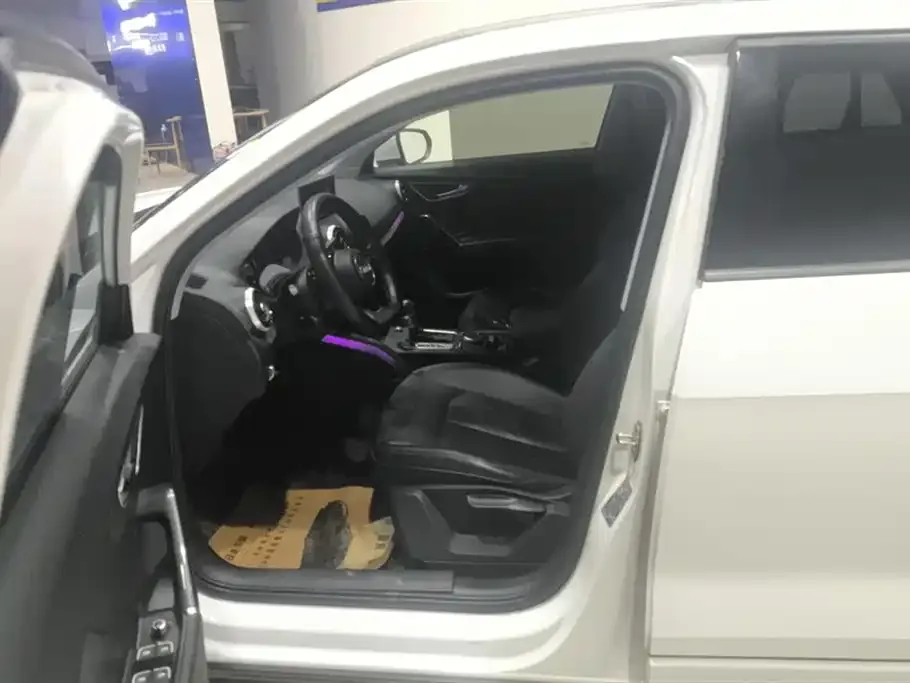 Audi Q2L 2022 из CN, фото 9