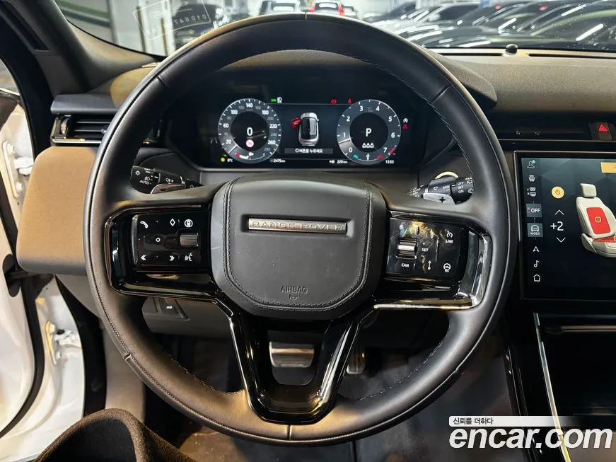 Land Rover Range Rover Velar 2025 из KR, фото 9