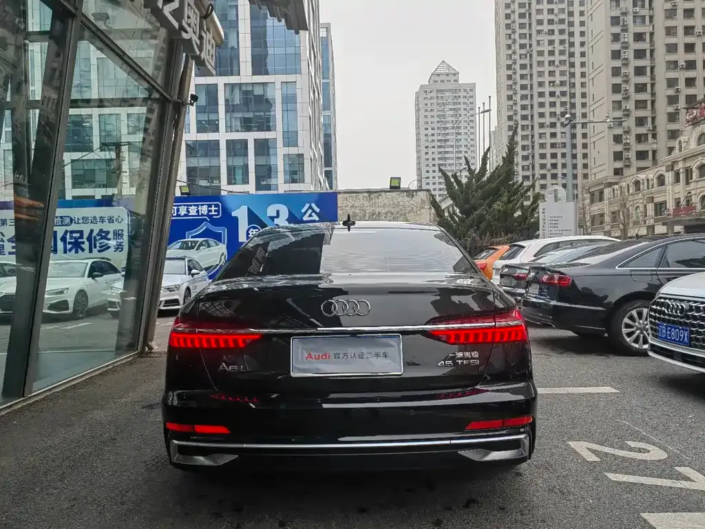 Audi A6L 2025 из CN, фото 6