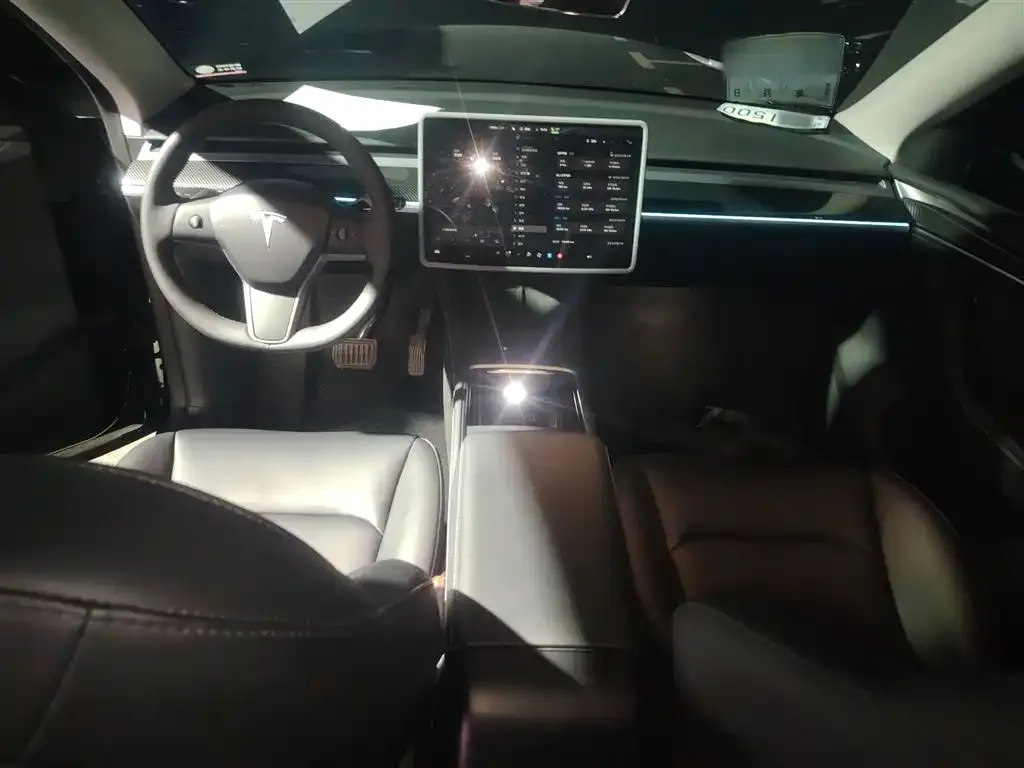 Tesla Model Y 2023 из CN, фото 4