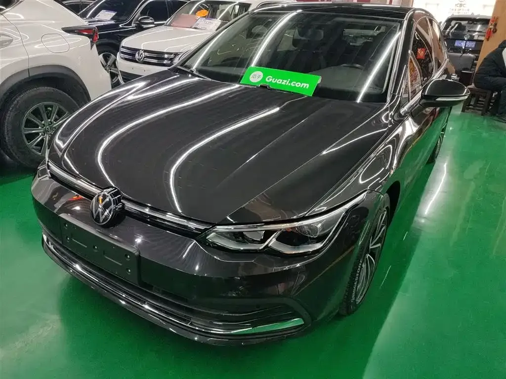 Volkswagen Golf 2022 из CN, фото 1