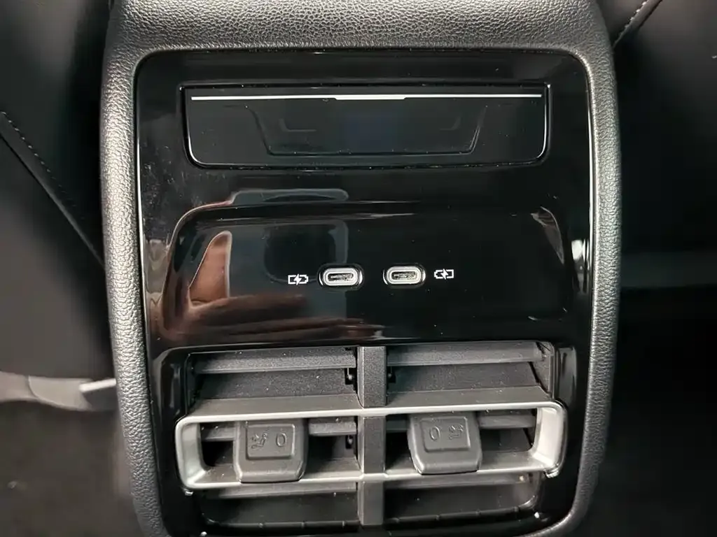 Volkswagen Tiguan L 2024 из CN, фото 5