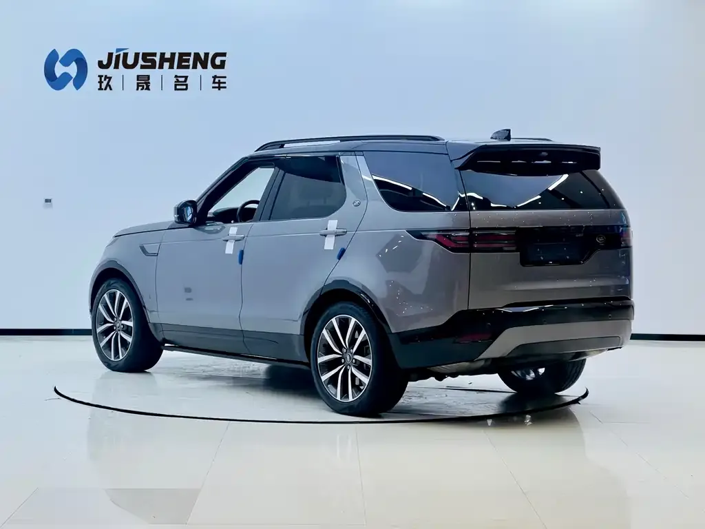 Land Rover Discovery 2023 из CN, фото 6
