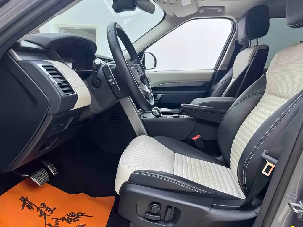Land Rover Discovery 2023 из CN, фото 5