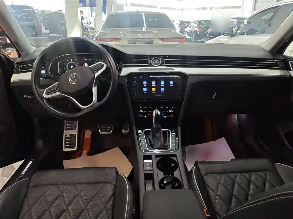 Volkswagen Magotan GTE PHEV 2023 из CN, фото 9