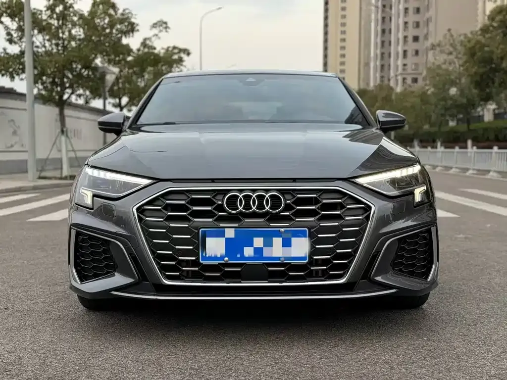 Audi A3 2024 из CN, фото 2