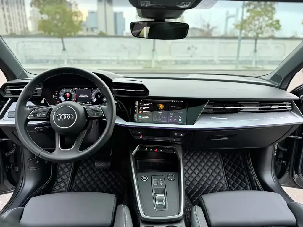 Audi A3 2024 из CN, фото 3