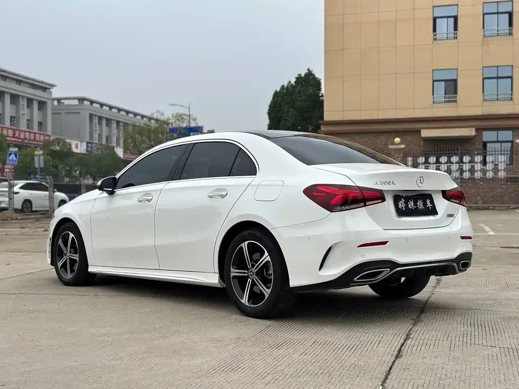 Mercedes-Benz A-Class — фото 5