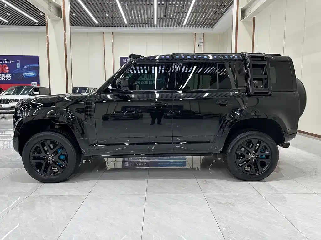 Land Rover Defender — фото 4