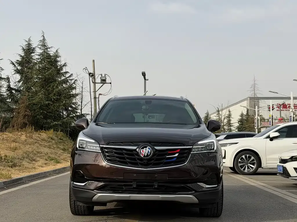 Buick Envision Plus — фото 2