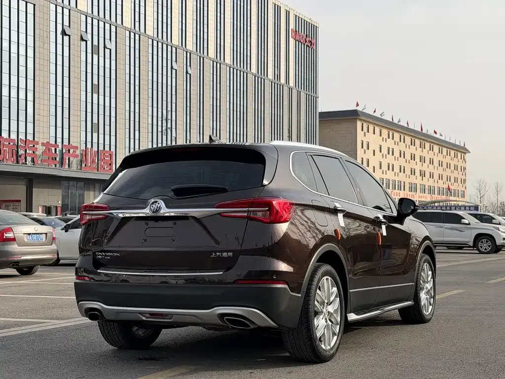 Buick Envision Plus — фото 5