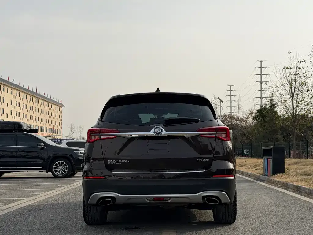 Buick Envision Plus — фото 4