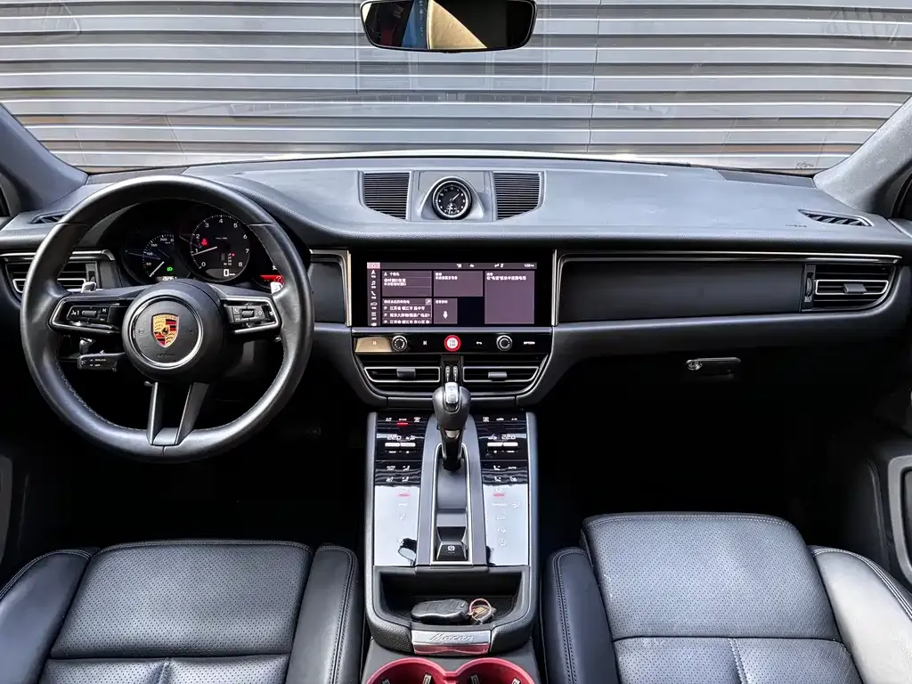 Porsche Macan 2024 из CN, фото 8