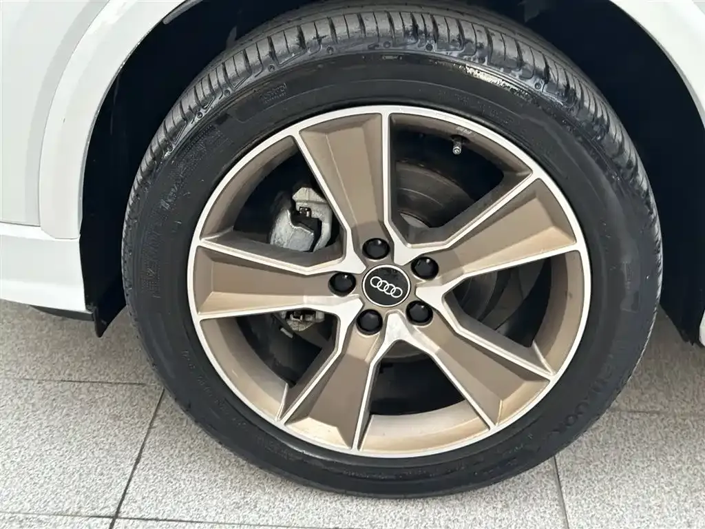 Audi Q2L 2022 из CN, фото 10