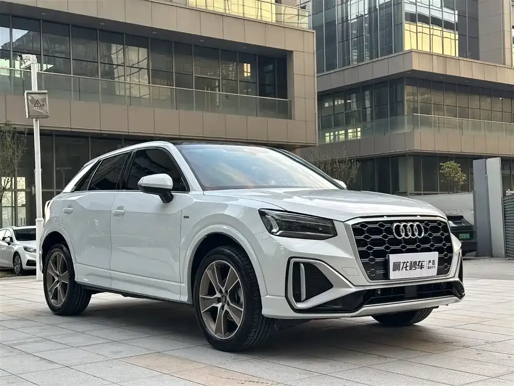 Audi Q2L 2022 из CN, фото 3