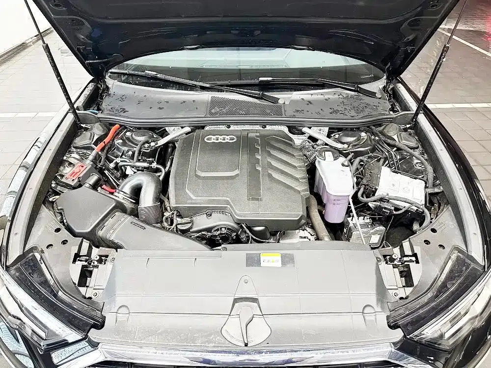 Audi A6L 2024 из CN, фото 10