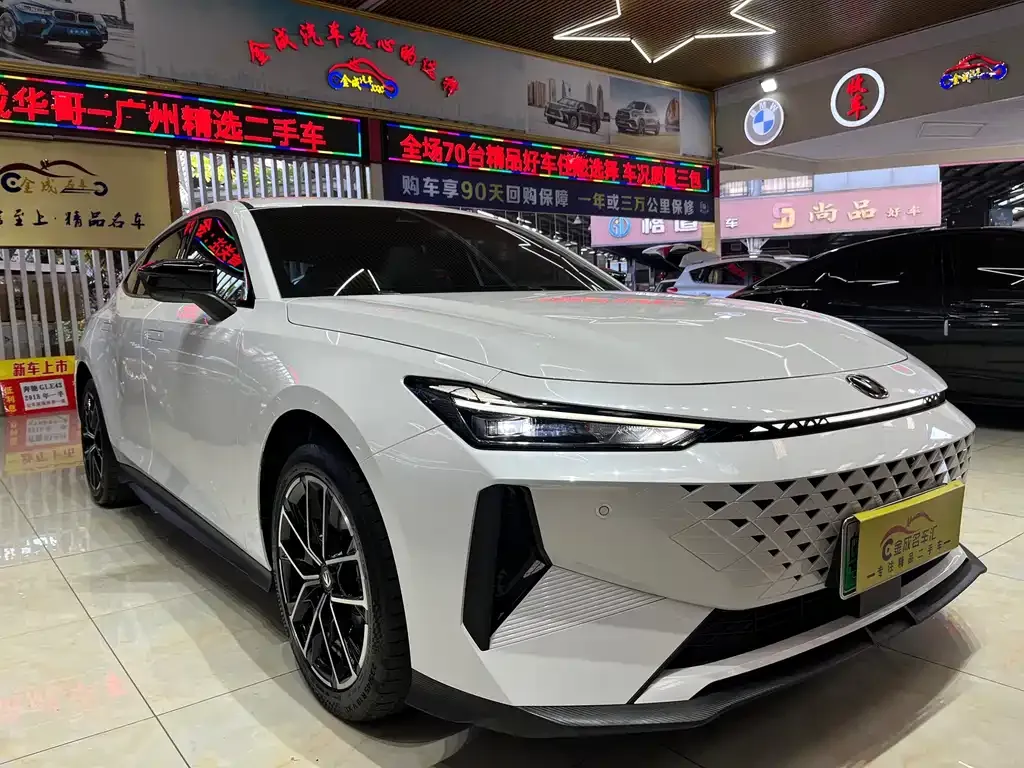 Changan UNI-V iDD 2024 из CN, фото 3
